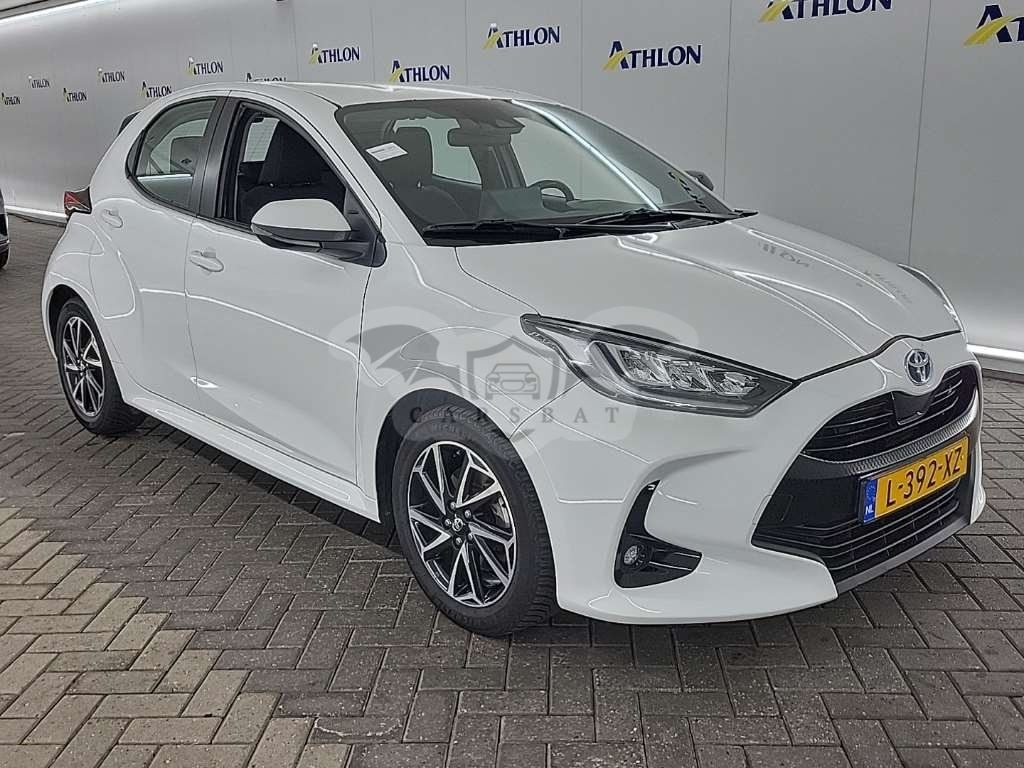 Toyota Yaris 1.5 VVT-i Business 2021