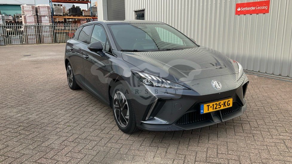 MG MG4 64 kWh Luxury 2023